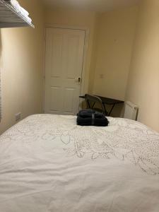 Private Room with own Bathroom and Parking