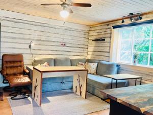 Niiduliiva Holiday Home