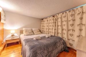 Charming Alpine Apartment - Heart of Val Thorens, Comfort & Style