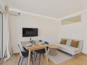 Appart pour 2 avec balcon en bord de mer