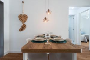 Apartamento pet friendly com rede, Wi-fi e garagem