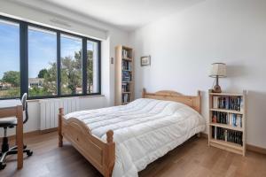 Maisons de vacances Villa pour 15 a 700m de la plage : photos des chambres