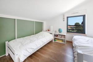 Maisons de vacances Villa pour 15 a 700m de la plage : photos des chambres