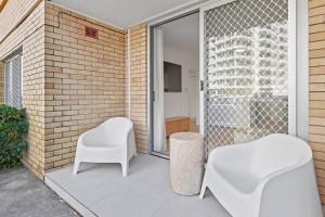 The Breeze at Burleigh – Beachfront and Parking