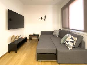 The Maverick 2bed apt in central athens