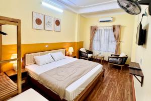 Khách Sạn Hùng Vân