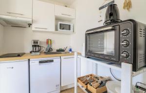 Maisons de vacances Jolie Maison Avec Terrasse : photos des chambres