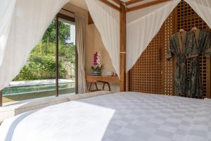 Villa Once 4BR Modern Balinese Design in Canggu