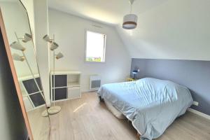 Maisons de vacances Superb house with garden - Saint-Coulomb : photos des chambres