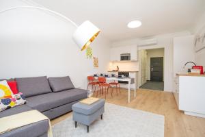 Sunny&Spacious 2BR-2B in the Heart of Buda