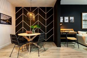 Quena - 2 bedrooms and balcony in Eixample Dreta