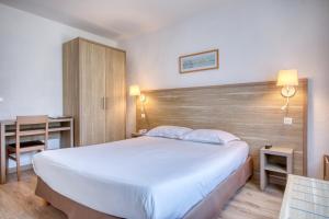 Hotels Logis Le Relais Marine : photos des chambres