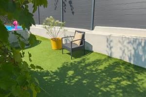 Maisons de vacances Maison moderne jardin piscine et parking prives, pres d-Aix Centre : photos des chambres