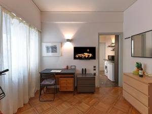 Charming 1-BR Apt in Kypseli with 100Mbps Internet