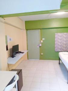 GO INN The Grand Palace - โกอินน์ MRT สามยอด