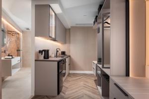 Acropolis Luxury Athens Suites