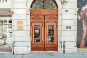 LZ1 - city center with unique private garage