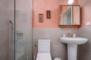 Dafni Local Style, 1 Min from Main Beach