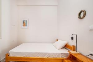 Dafni Local Style, 1 Min from Main Beach