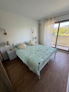 RARE T3 Appartment Balcony Pool AC GOLF AND BEACH 15 min WALK