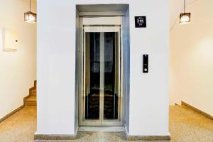 Collection O Sector 53 Golf Course Road