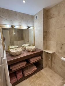 RARE T3 Appartment Balcony Pool AC GOLF AND BEACH 15 min WALK