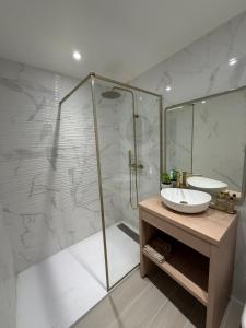 RARE T3 Appartment Balcony Pool AC GOLF AND BEACH 15 min WALK