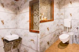 Collection O Ghodbunder Road Company Serviced