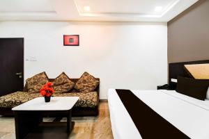 Collection O City Center formerly Hotel South Inn