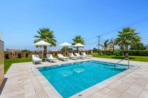 Villa Mariba Blue by Villa Plus