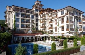 Tryavna Beach Violet 42