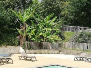 Chalets Cozy Chalet Retreat in Champs-Romain : photos des chambres