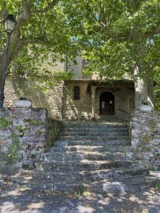 Maison entre champs et clochers