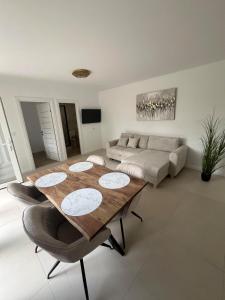 Gemini Lux - Sun Balaton - Ubytování bez kategorie ve městě Balatonkenese