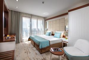Deluxe Twin Side Sea View room in Festa Via Pontica