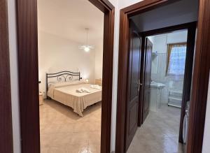 Appartamento fronte mare con veranda Orata img10