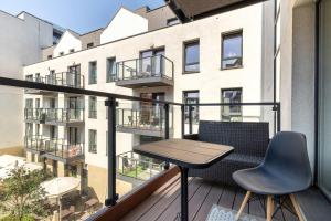 Family Apartment in the City Centre by Noclegi Renters