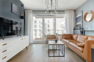 Family Apartment in the City Centre by Noclegi Renters