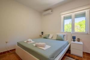 Penthouse apartment with panoramic oceanview