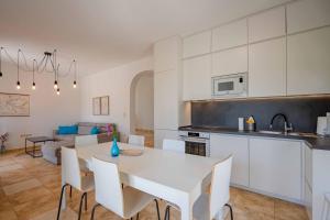 Vacation home in Budva near the beach