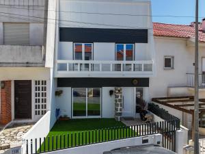 Casa de Praia - Stylish villa Center of Sta Cruz