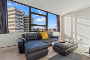 Family Apart for 6 Easy Booking