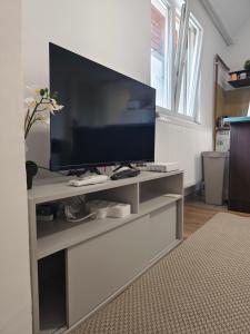 Urban Nest Apartment