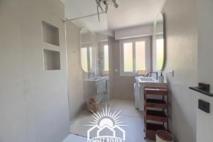 Appartements LE ROSSINI Antibes Center AirCo Parking for 4 By Sunset : photos des chambres