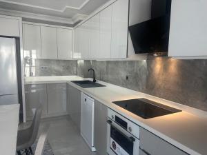 Centrally Located Luxury apartment