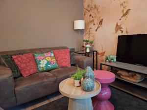 Heerlijk boshuisje Bosnest De Vink met privetuin nabij Veluwepark