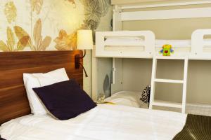 Standard Family Four room in Scandic Örebro Väst