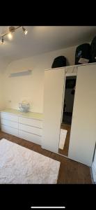 Maisons de vacances Maison de ville avec jardin clos 4 Pers : photos des chambres