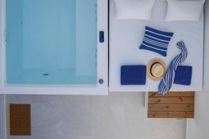 Sapphire Gem House with Private Jacuzzi