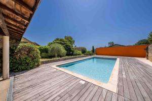 Domaine de Bayens - Piscine Privée